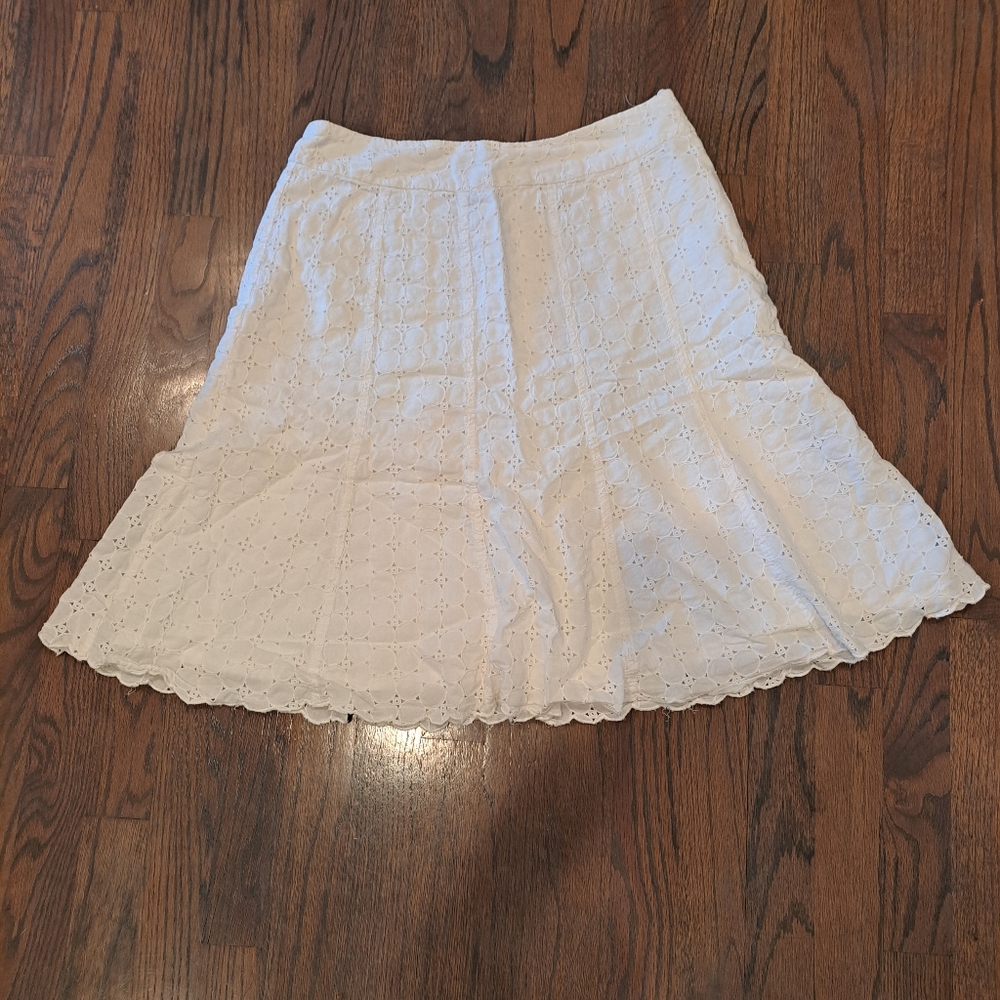 White summer shirk